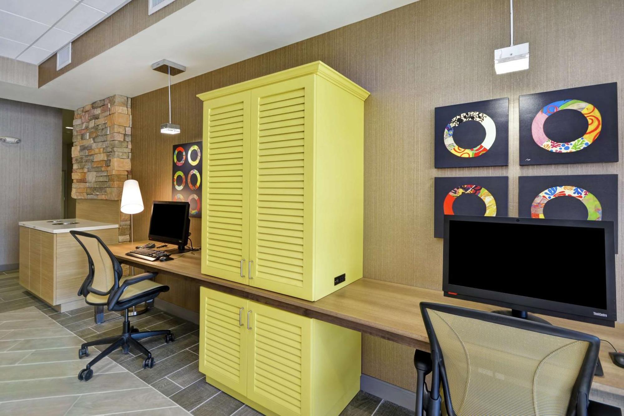 Home2 Suites By Hilton Carbondale Eksteriør bilde